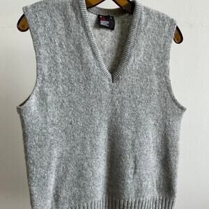 Robert bruce v neck sweater